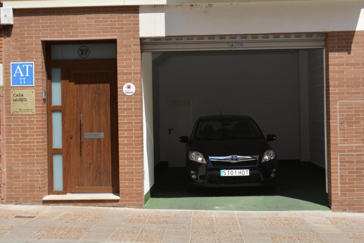Apartamento Turistico Casa Museo Parking Y Cargador Mérida Exterior foto